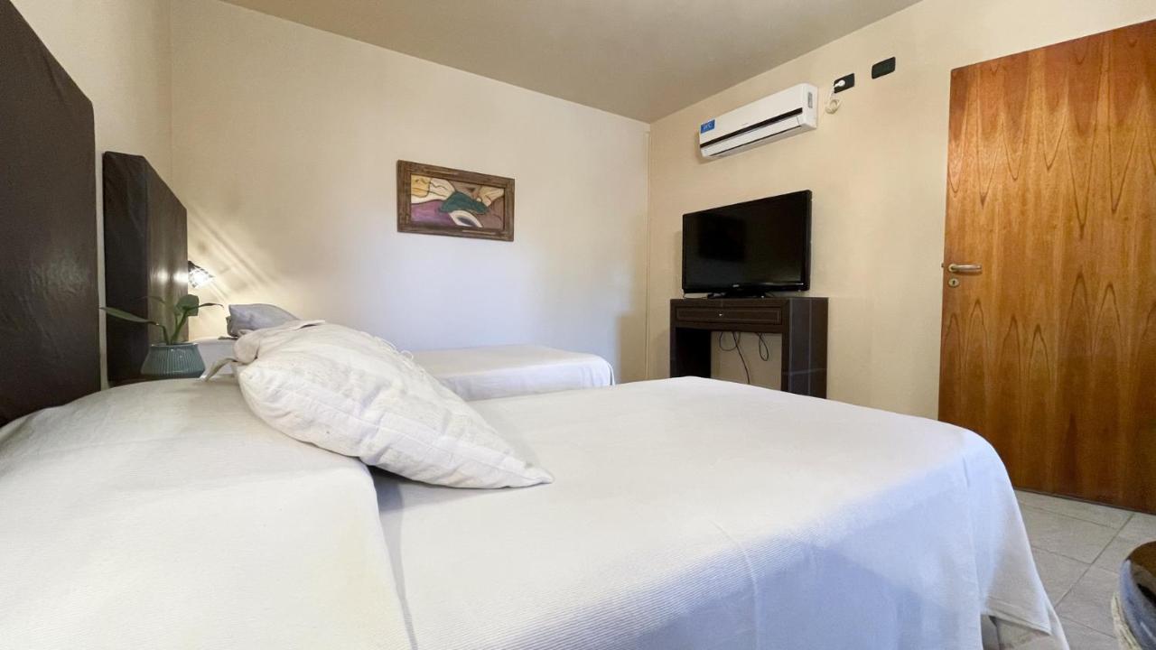 Petit Hotel El Alcanfor Funes Exterior photo